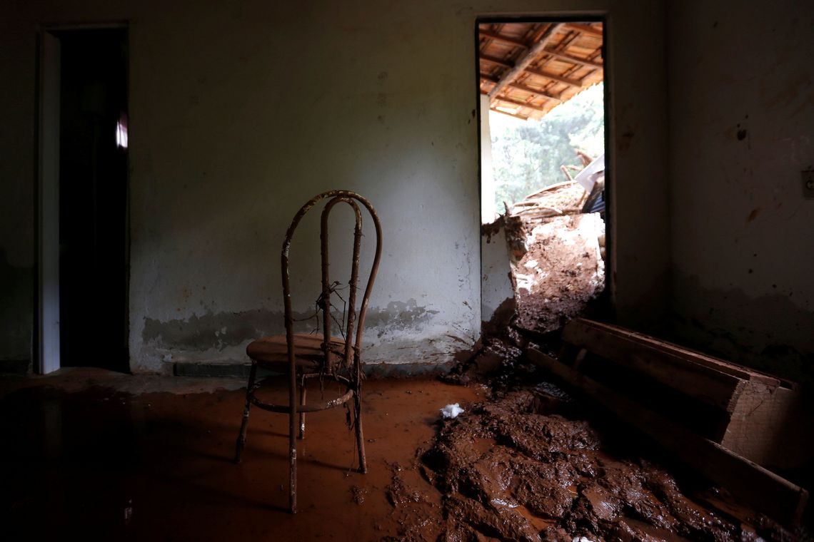 Barragens em risco deixam famílias desalojadas por tempo indeterminado