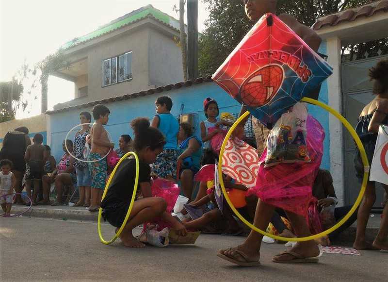 Coletivo realiza festa do 'Dia das Crianças' no Jardim Catarina