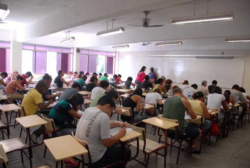 Vestibular Cederj oferece 7,6 mil vagas em 16 diferentes cursos