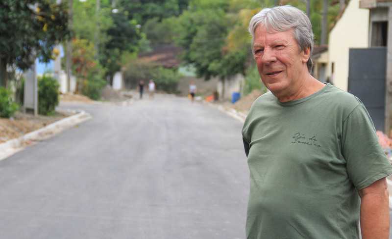 Moradores do Rio do Ouro denunciam que obra será entregue sem acabar